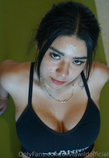 oliviawildofficial Miniatura