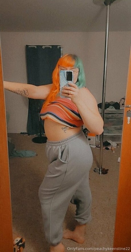 peachykeenstine22 estrella porno caliente imágenes