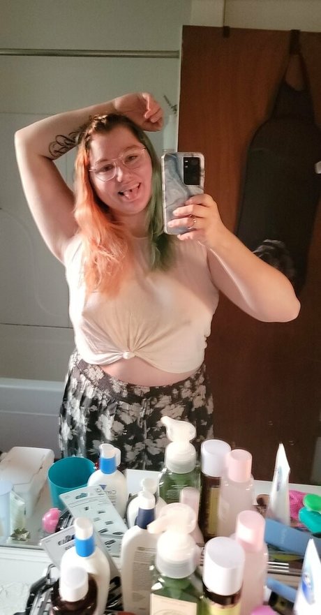 peachykeenstine22 star exclusive photos