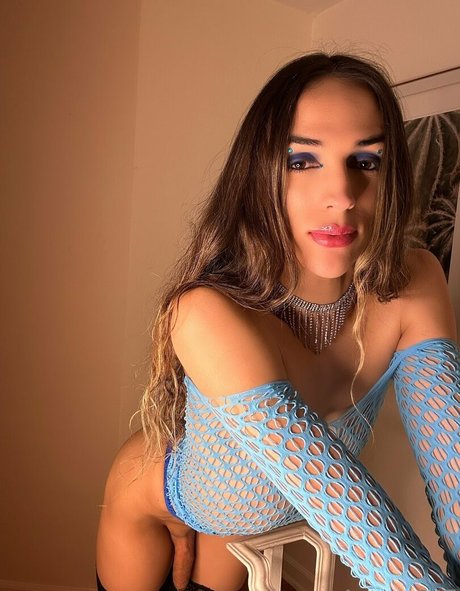 ava 0397 hot actress pic
