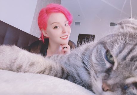 Helly Valentine étoile sympa photo