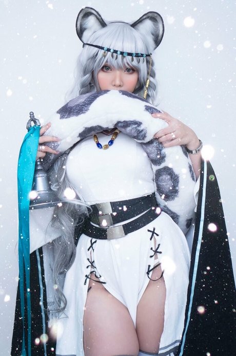 Hana Bunny actriz desnuda galerías