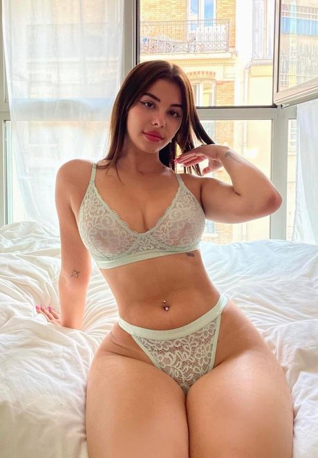 LouMrcsl haut étoile galerie