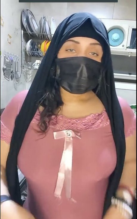 Karithecherry pornstar naked img