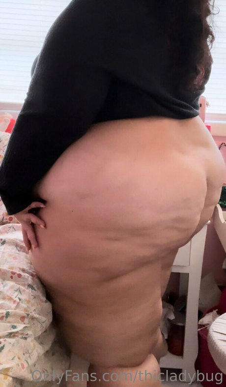 thicladybug star sex picture