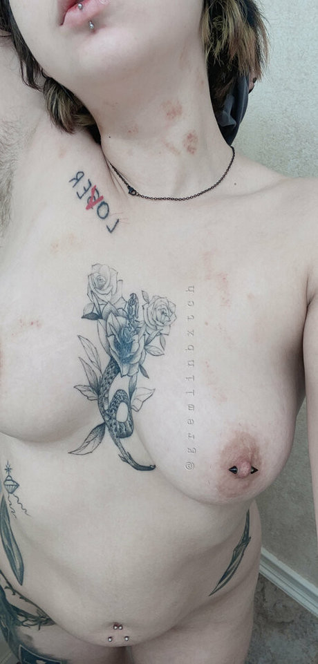 Gremlinbxtch estrella adulta galería