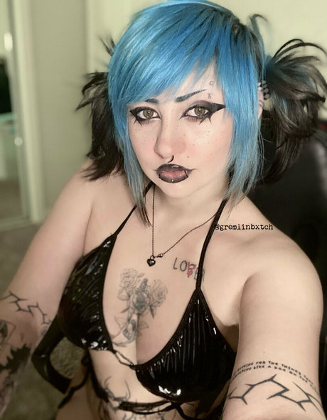 Gremlinbxtch model art img