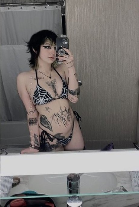 Gremlinbxtch pornstar nudes gallery