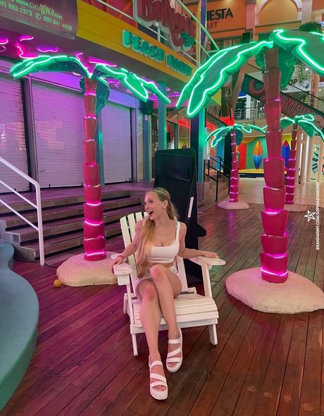 Sophia Diamond sexo estrella porno imágenes