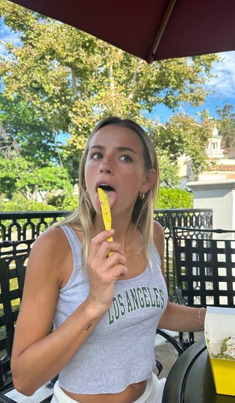 nerd de tetas grandes onlyfans mejor pornografico imagen