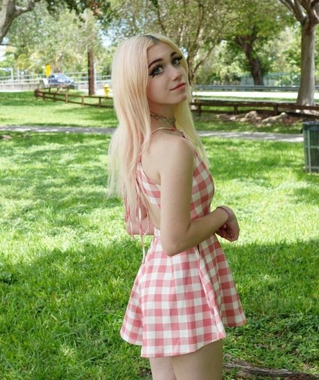 Iluvmeww actriz libre imagen