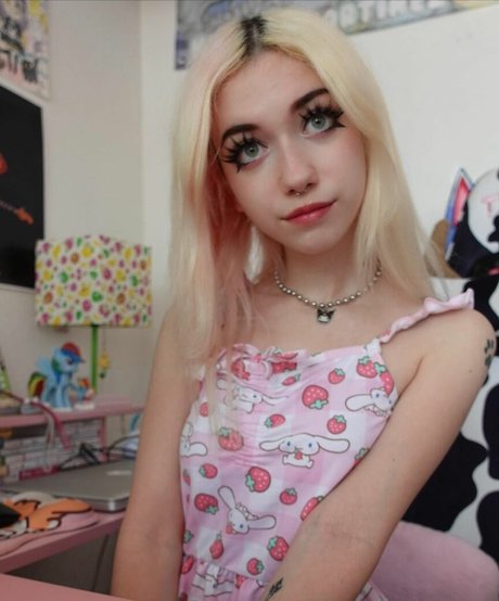 Iluvmeww modèle adulte img