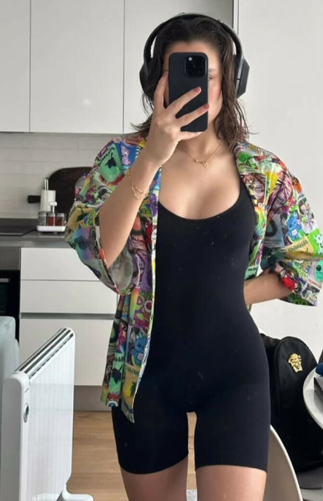 japanese schoolgirl onlyfans nice pic