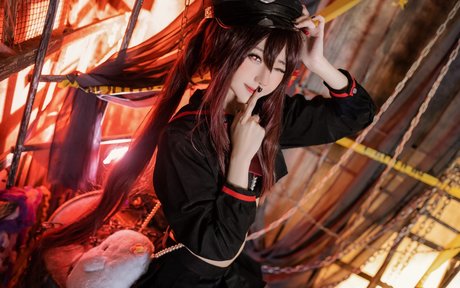 Sally Dorasnow actriz exclusiva imágenes