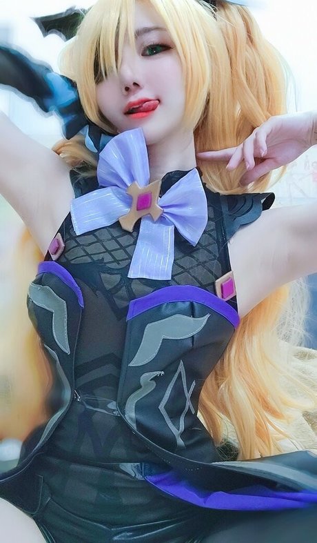 Sally Dorasnow arte estelar foto