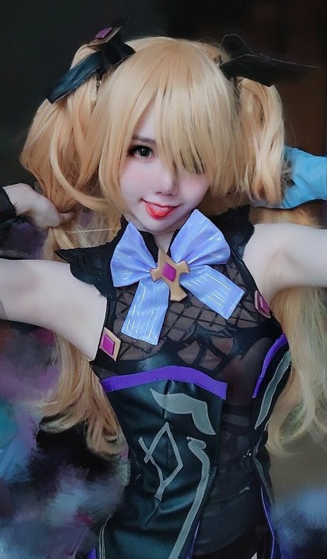 Sally Dorasnow estrella del arte fotos