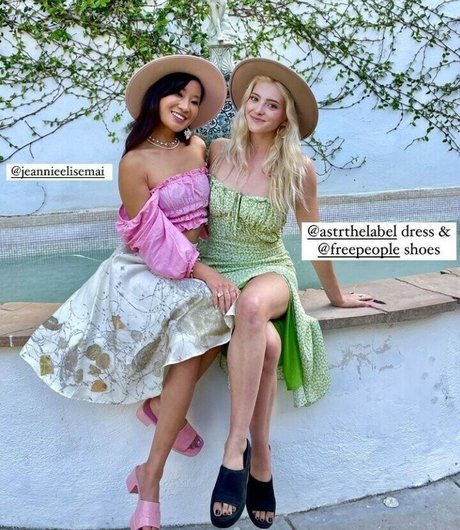 Willow Shields sexy pornstar pic