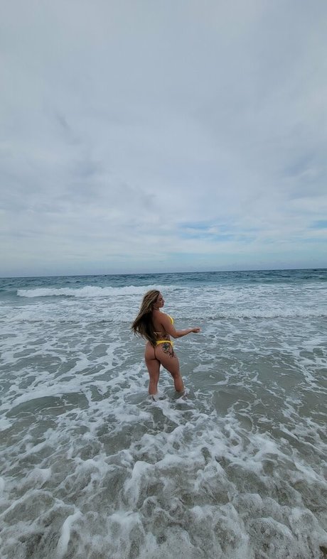 Ddiamondprincess hermosa modelo imagen