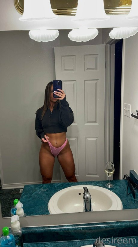 Desireemcmahon bonita actriz imagen