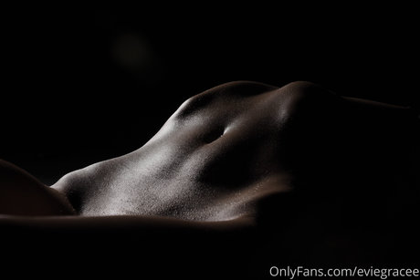 Eviehasthefun actriz foto