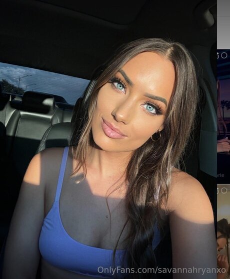 Savannahryanxo pornstar hd photo