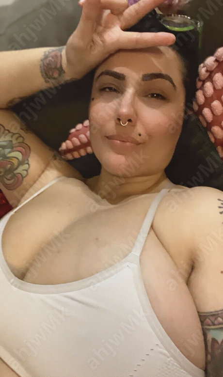 thick latina milf onlyfans porn galleries