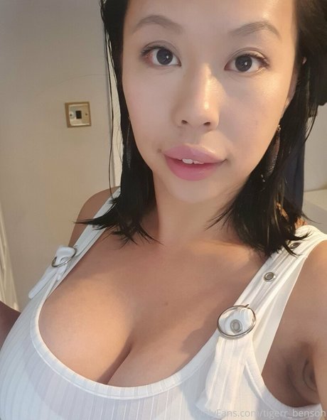 Tigerr Benson pornstar nude picture