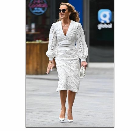 Amanda Holden actrice de nus collection