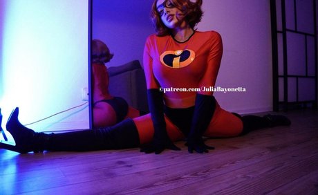 Julia Bayonetta pornstar exclusive photo