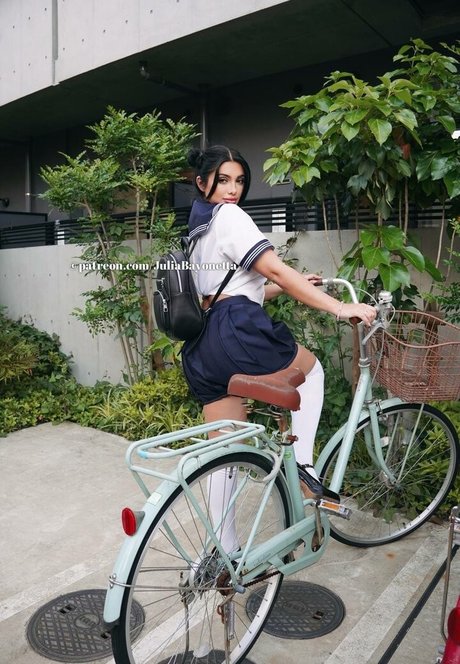 Julia Bayonetta actriz exclusiva galería