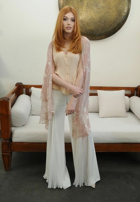 Katherine McNamara meilleur modèle des photos