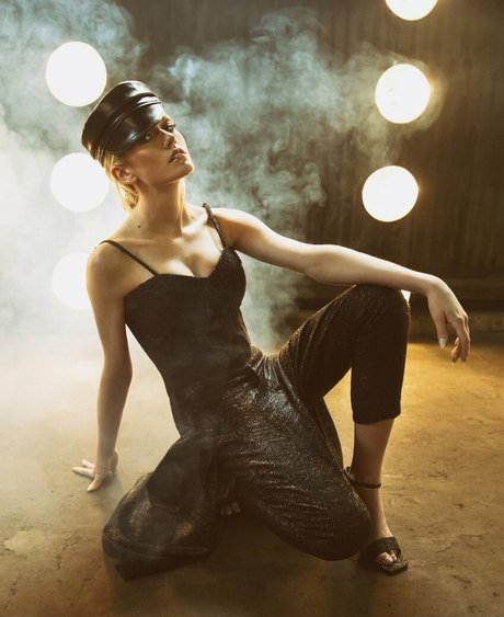 Katherine McNamara mejor estrella recopilación