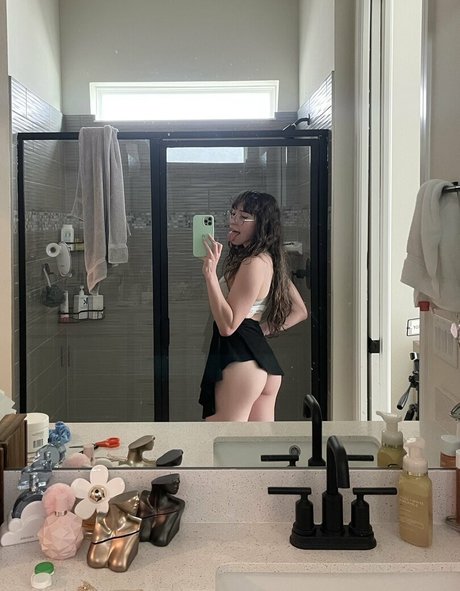 Catlyn Crespo jolie étoile photo