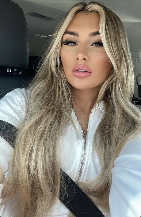 Tiffany Stratton estrella porno xxx archivo