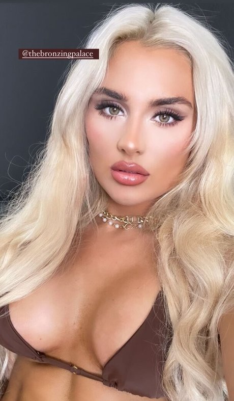 Tiffany Stratton étoile images