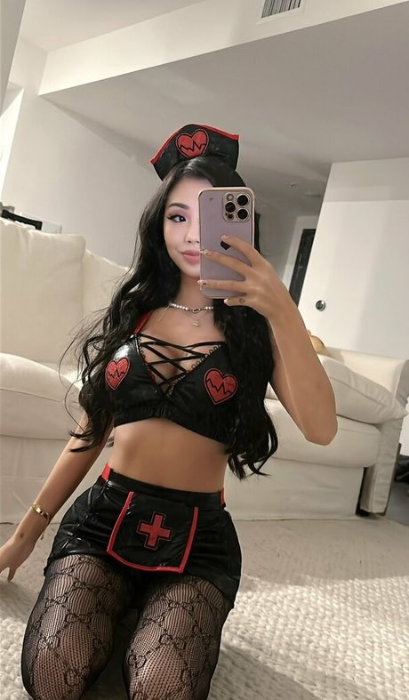 Supcaitlin actriz de desnudos foto