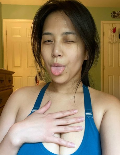 fingering pussy onlyfans pornos picture