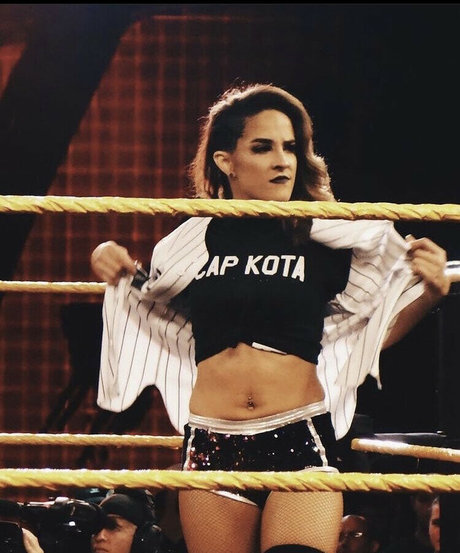 Dakota Kai estrella porno sexy imágenes