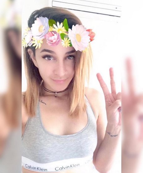 Dakota Kai modelo galerías