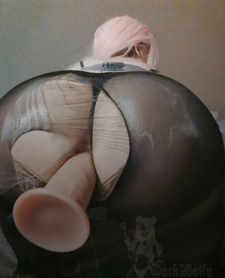 DarkWaifuTrap nus de stars du porno photo