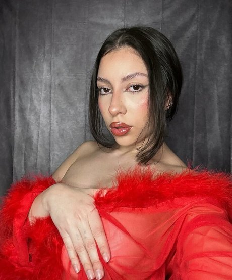 Bianca Sotelo model art img