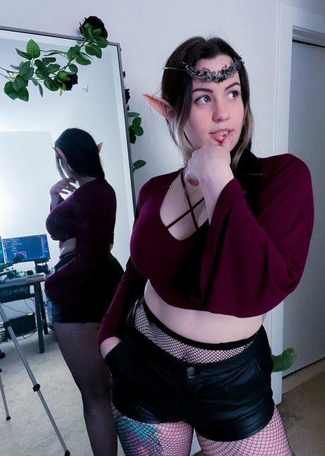 ConcealedBones top pornstar pictures