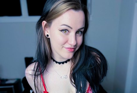 ConcealedBones free model pic