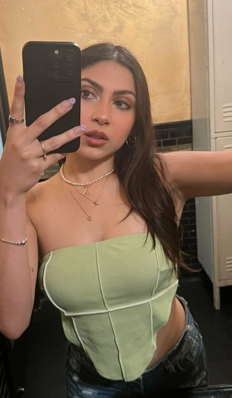 Alondra Delgado estrella porno gratis imágenes