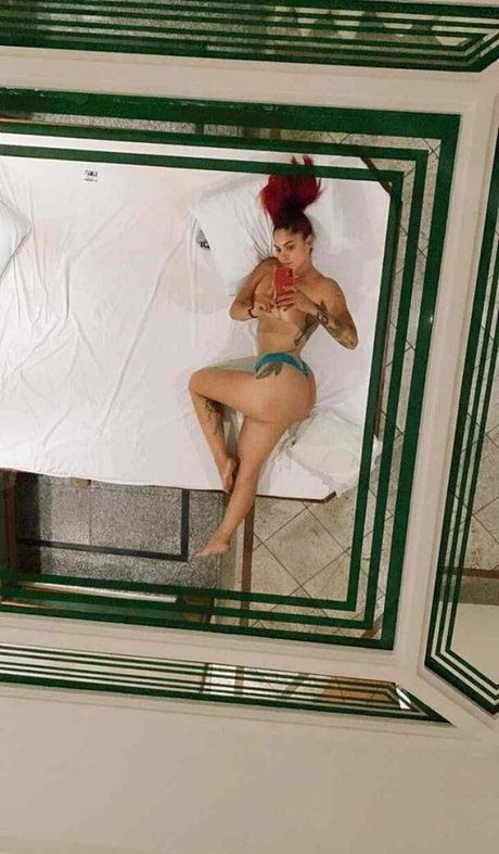 Amanda Miury modelo caliente recopilación