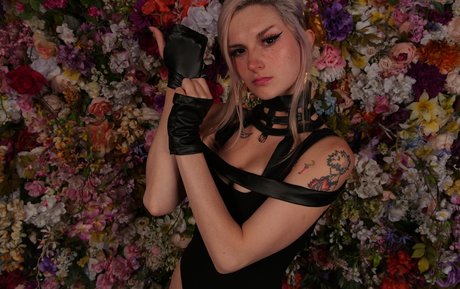 Busy B ASMR star exclusive pictures