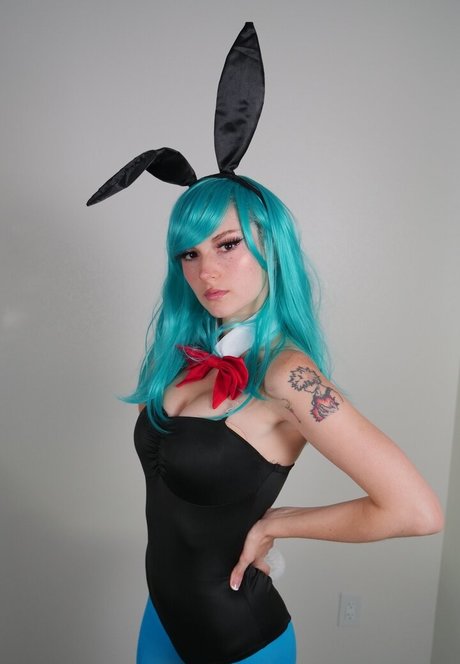 Busy B ASMR modèle sexy galeries