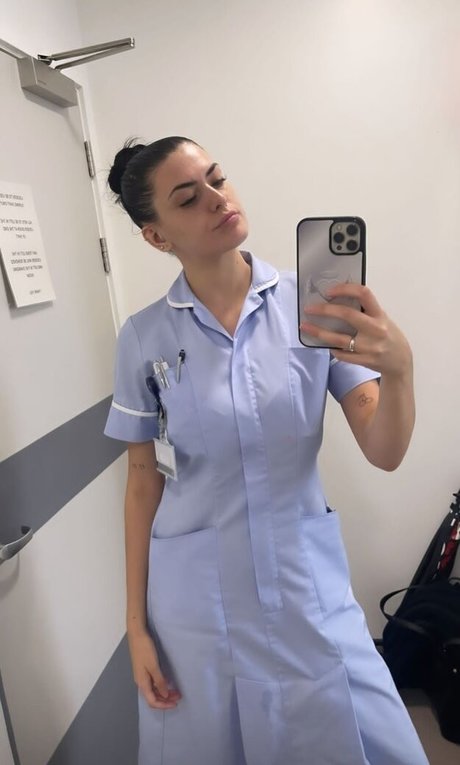 Olivia Forsbrook actrice pornographique archive