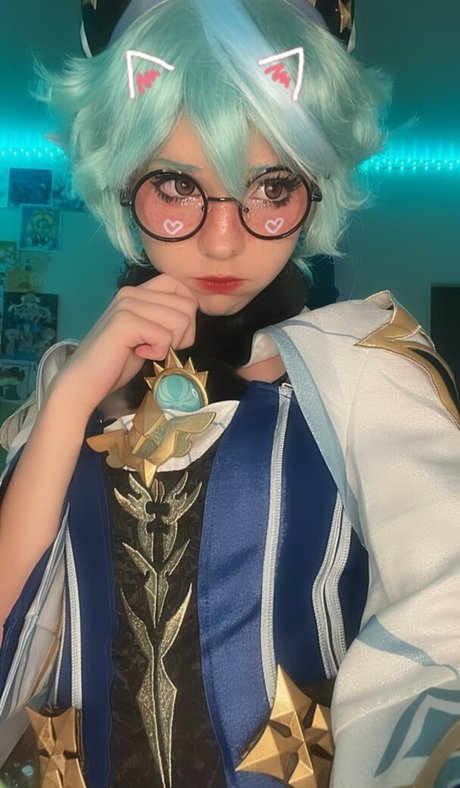 Stardustcos actrice érotique galeries