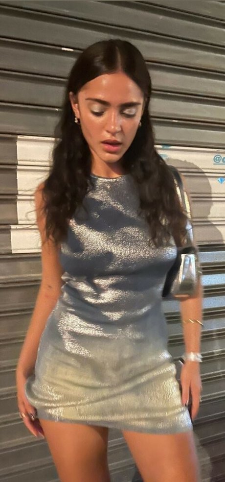 Luna Blaise estrella porno perfecta foto